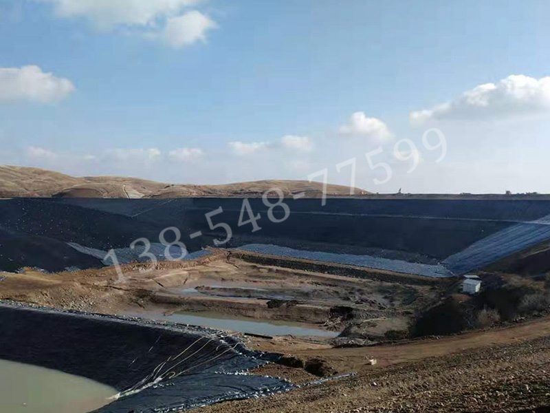 1-210926154R9121.jpg